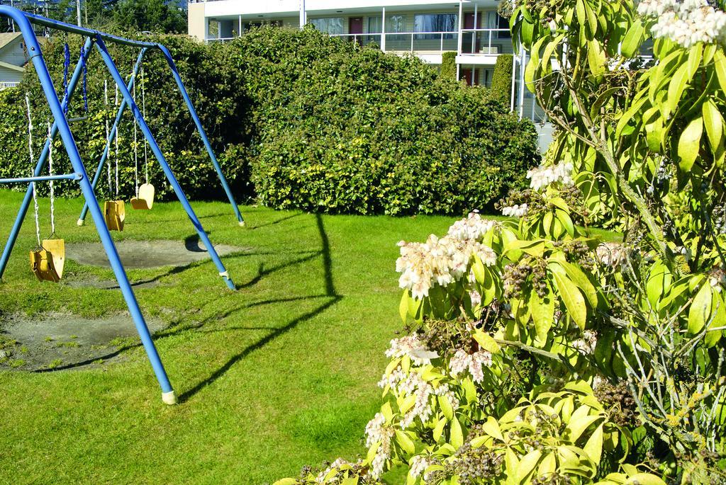 Grouse Inn West Vancouver Εξωτερικό φωτογραφία
