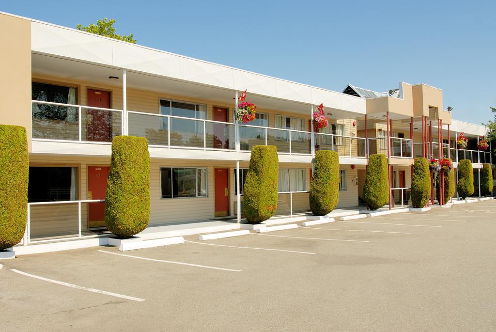 Grouse Inn West Vancouver Εξωτερικό φωτογραφία
