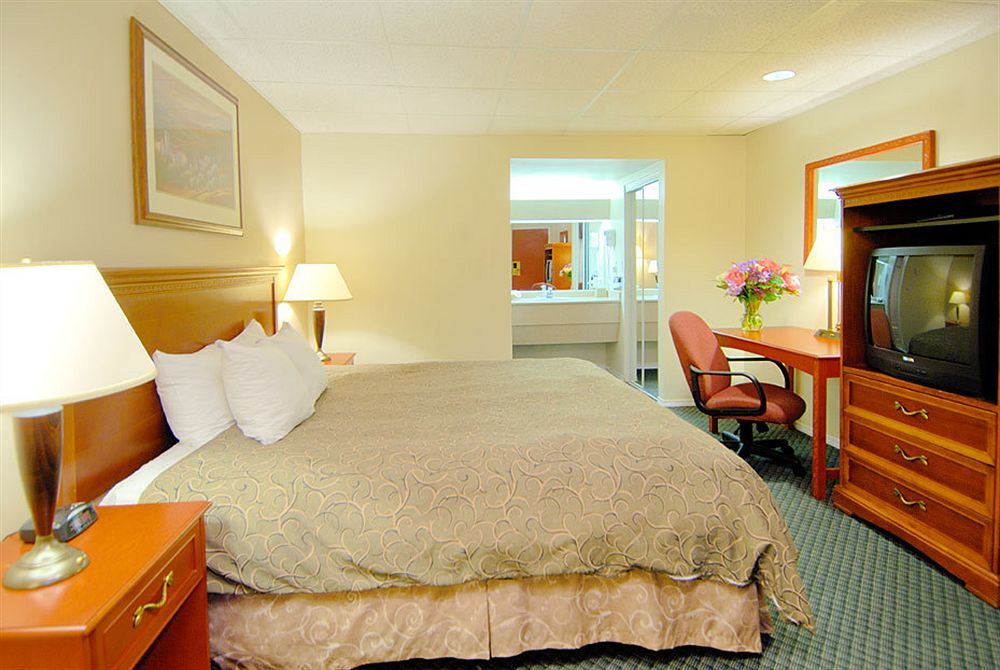 Grouse Inn West Vancouver Εξωτερικό φωτογραφία